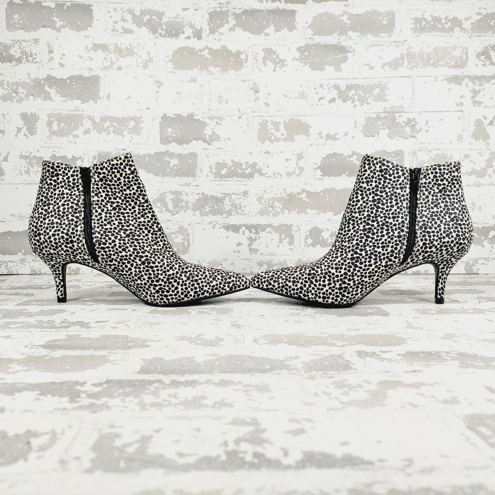 NEW Kelly & Katie Arina Animal Print Black White High Heel Ankle Boots D839 - Picture 7 of 12